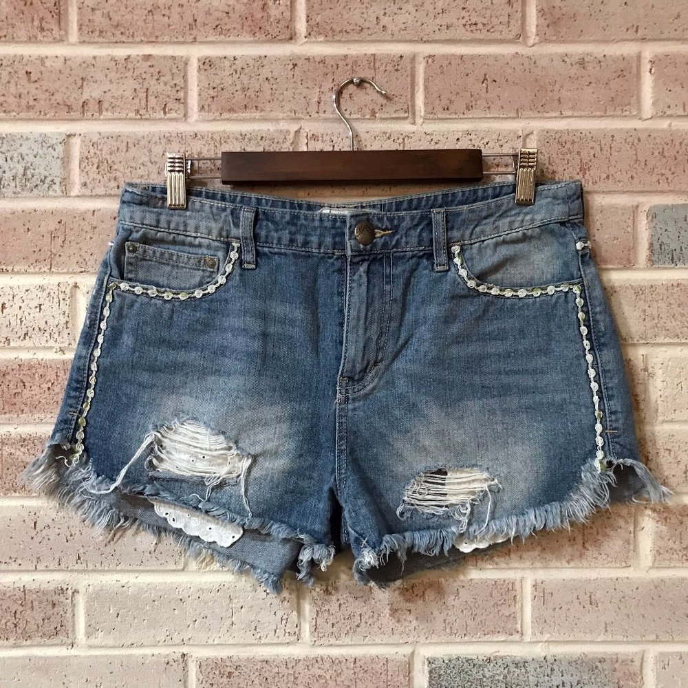FREE PEOPLE Cutoff Denim Shorts, Distressed w/ Lace Pockets & Linings - SIZE 28
